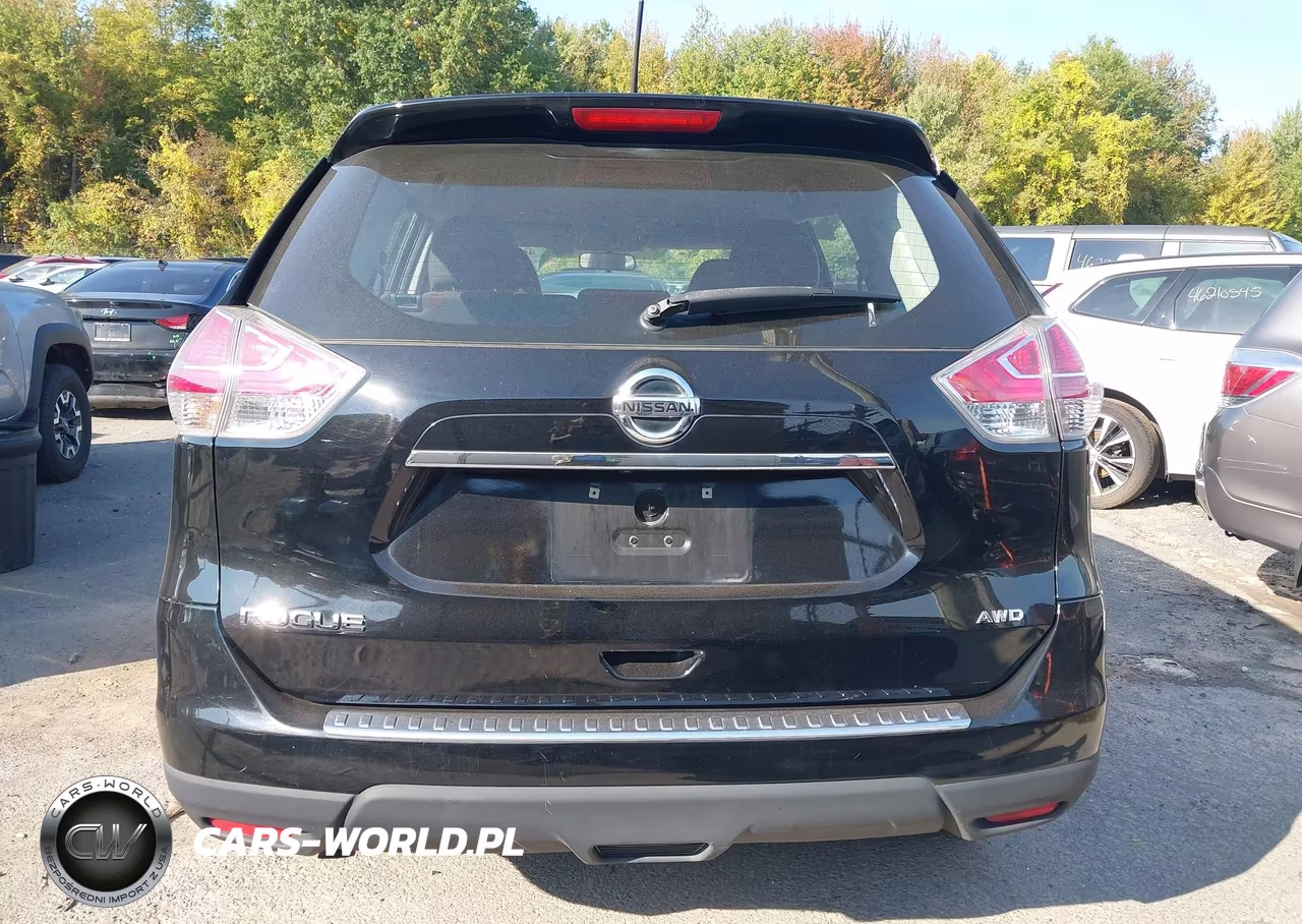 2015 Nissan Rogue S VIN:KNMAT2MV3FP590773 - 17