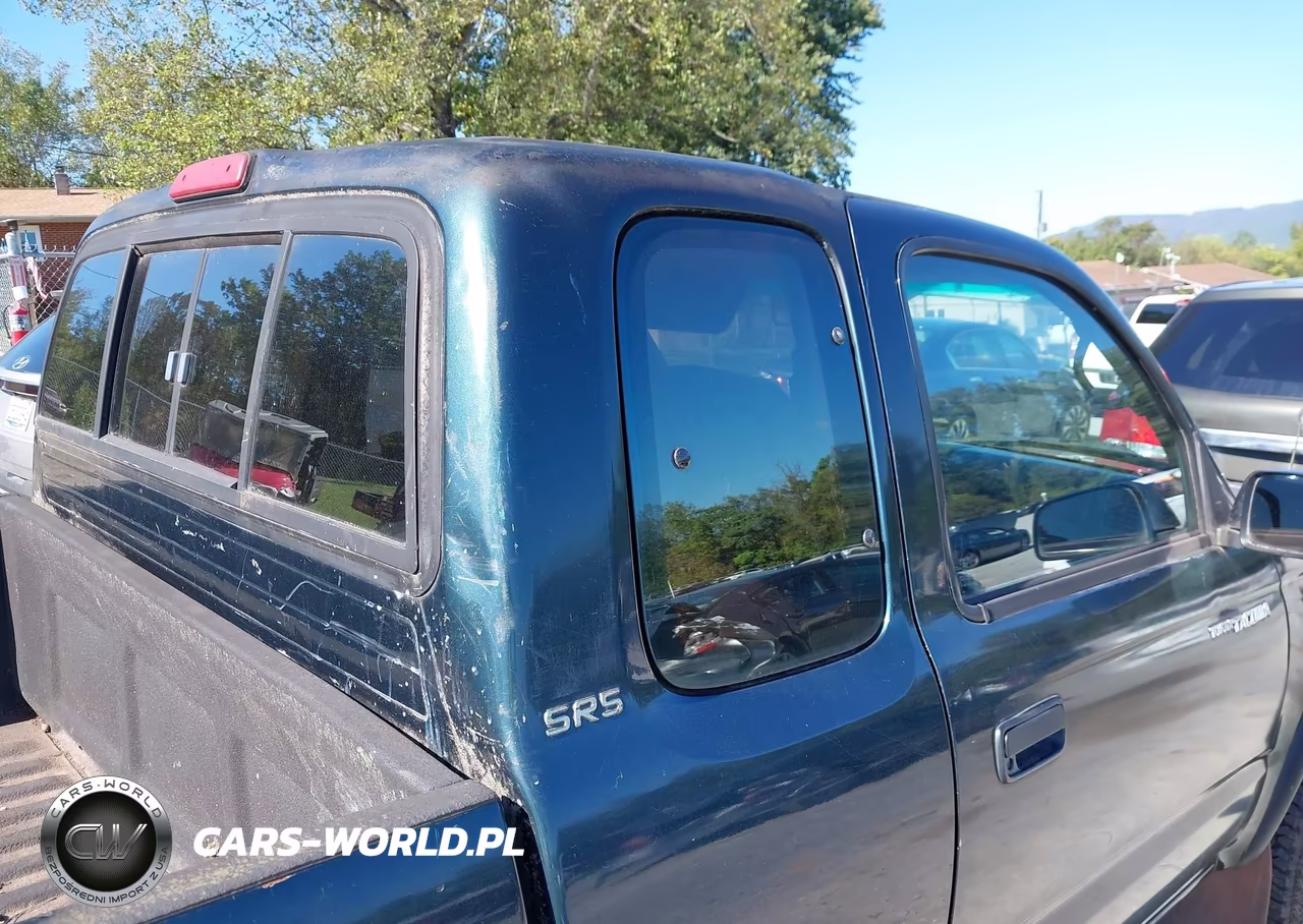 1998 Toyota Tacoma VIN:4TAWM72N2WZ083981 - 13