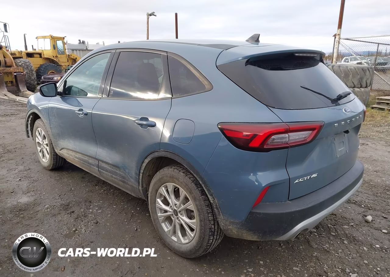 2025 Ford Escape Active VIN:1FMCU9GN2SUB23023 - 3