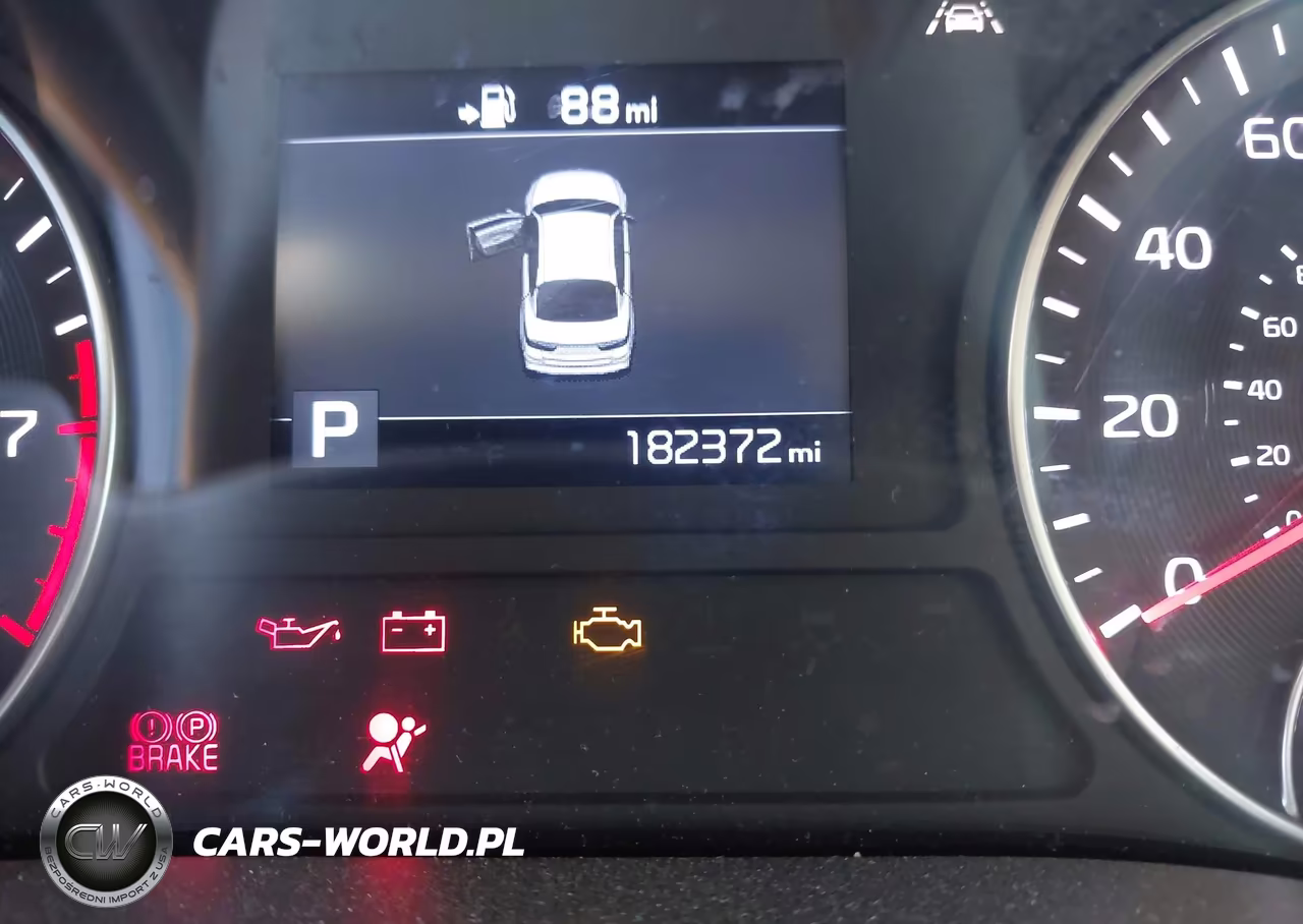 2019 Kia Optima S VIN:5XXGT4L35KG329331 - 16
