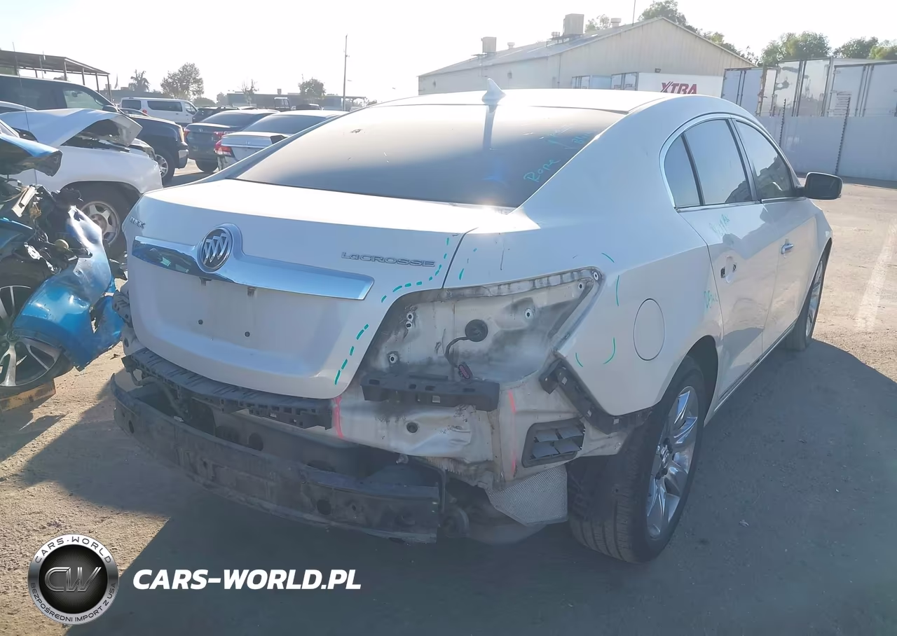 2013 Buick Lacrosse Leather Group VIN:1G4GC5E31DF333943 - 4