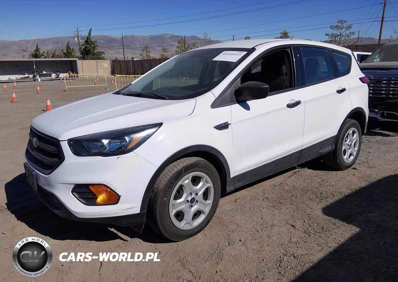 2019 Ford Escape S VIN:1FMCU0F72KUB61897 - 2