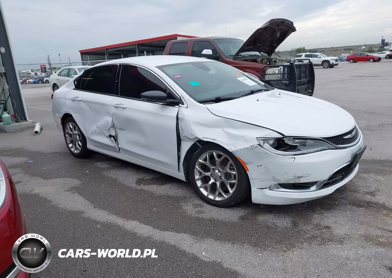 2015 Chrysler 200 C
