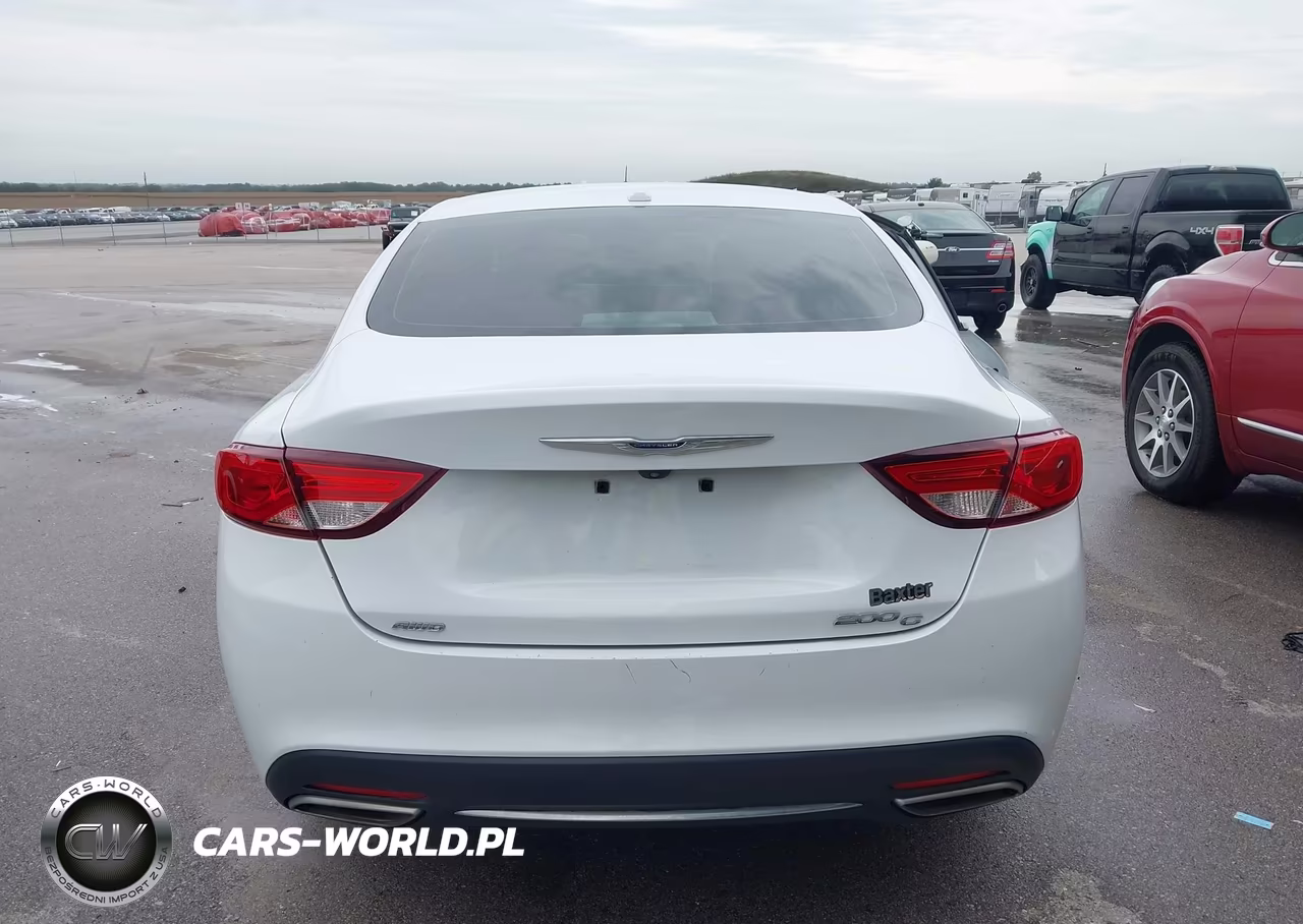 2015 Chrysler 200 C VIN:1C3CCCEG4FN757432 - 16