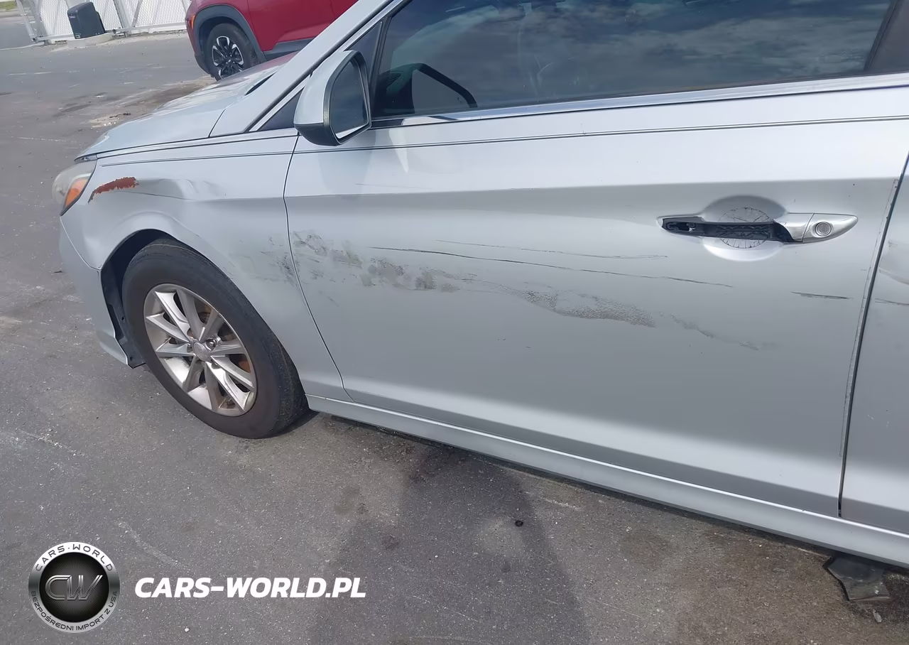 2018 Hyundai Sonata Se VIN:5NPE24AF2JH707437 - 17
