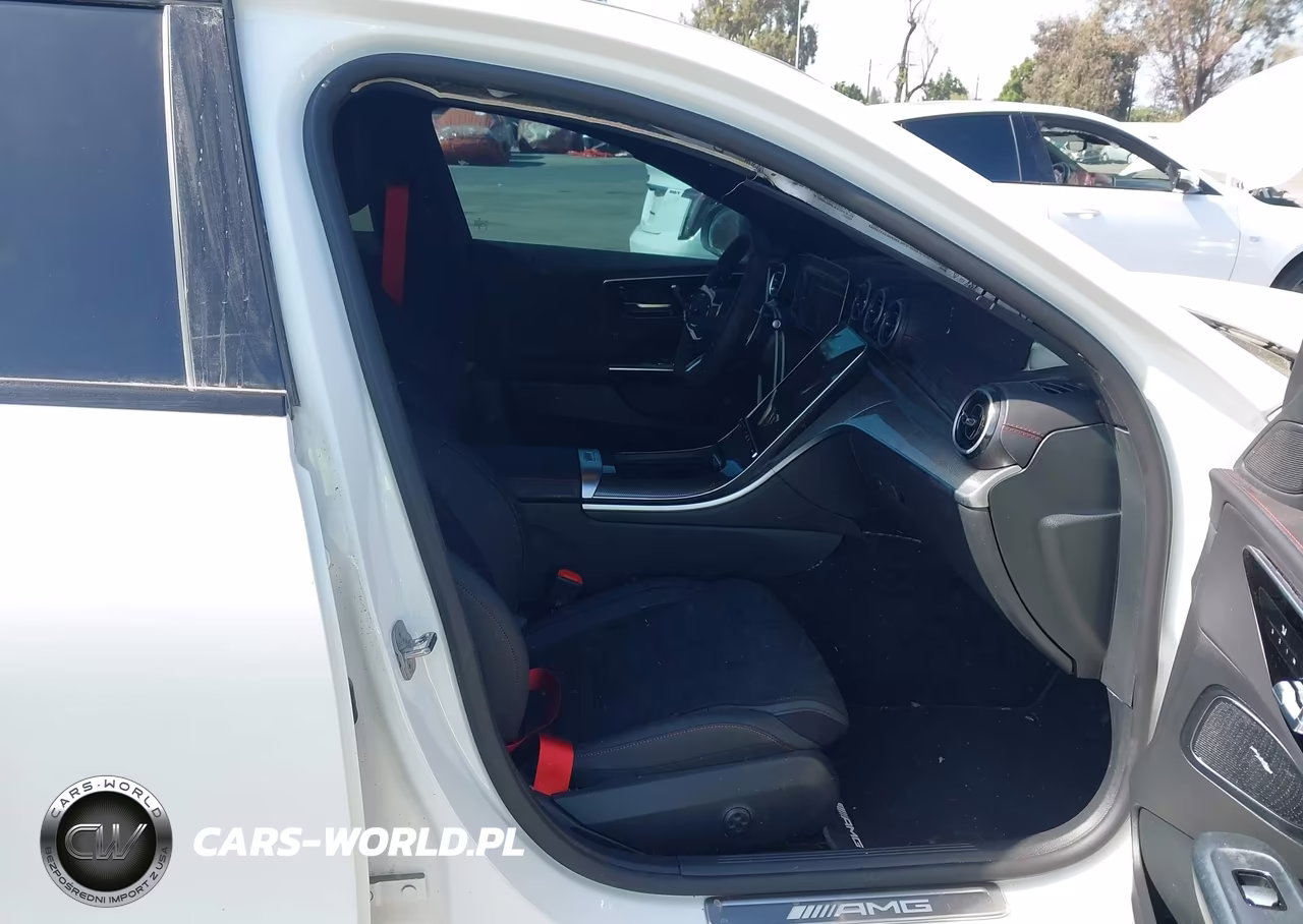 2026 Mercedes-Benz Amg C 43 4Matic VIN:W1KAF8HB6TR309520 - 5