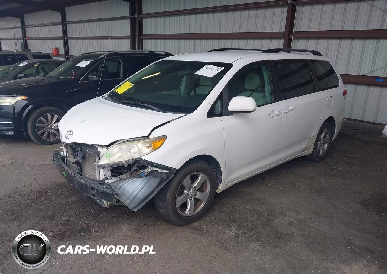 2011 Toyota Sienna Le V6 VIN:5TDKK3DC5BS170816 - 2