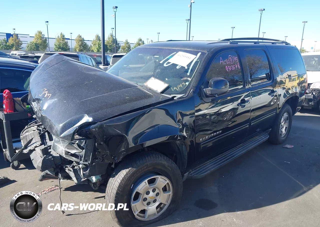 2013 Chevrolet Suburban 1500 Lt VIN:1GNSKJE75DR127818 - 2