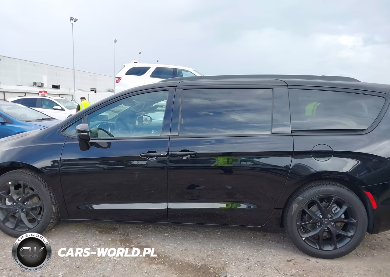 2027 Chrysler Pacifica VIN:2C4RC1GG1VR552871 - 15