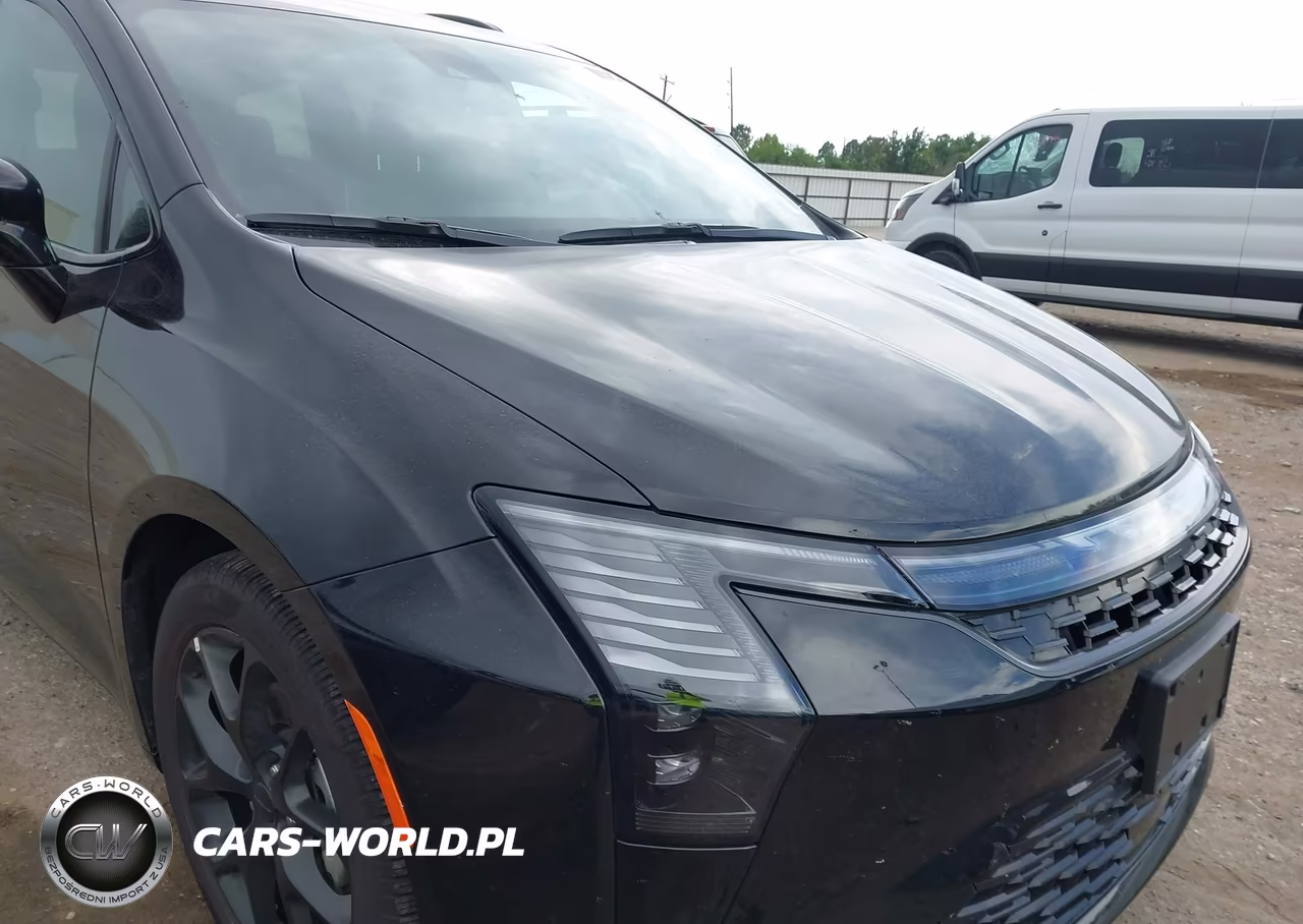 2027 Chrysler Pacifica VIN:2C4RC1GG1VR552871 - 6