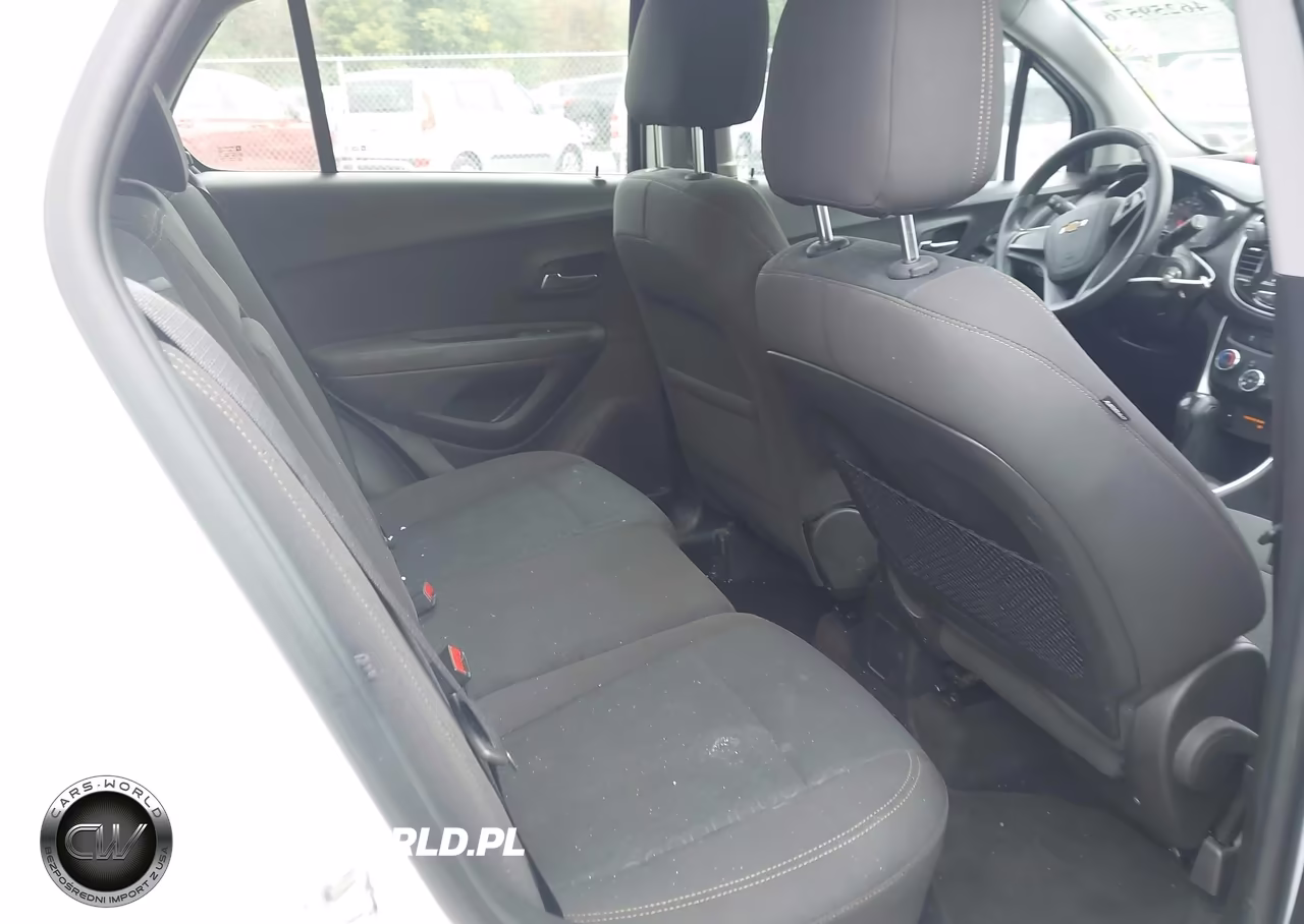2018 Chevrolet Trax Ls VIN:KL7CJNSB4JB709295 - 8