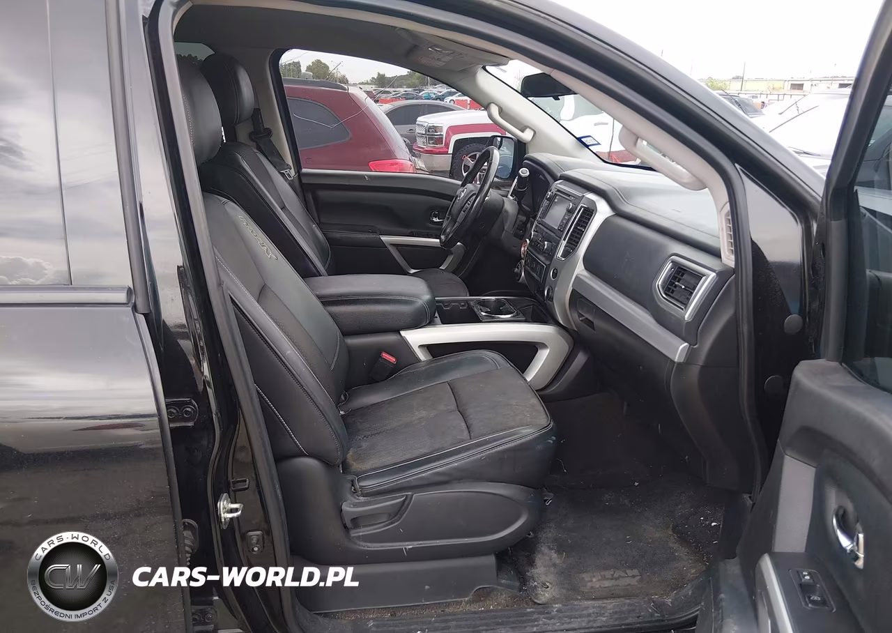 2017 Nissan Titan Pro-4X VIN:1N6AA1E56HN552254 - 5