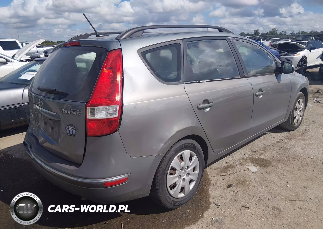 2010 Hyundai Elantra Touring Gls VIN:KMHDC8AE0AU050985 - 4