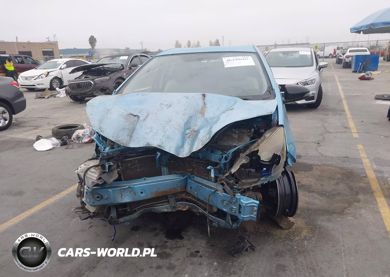 2016 Toyota Prius C One VIN:JTDKDTB34G1120197 - 15