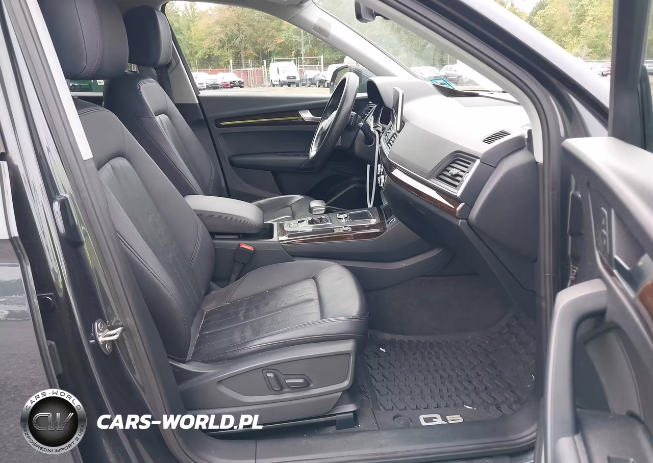 2018 Audi Q5 2.0T Premium-2.0T Tech Premium VIN:WA1BNAFY1J2235813 - 5