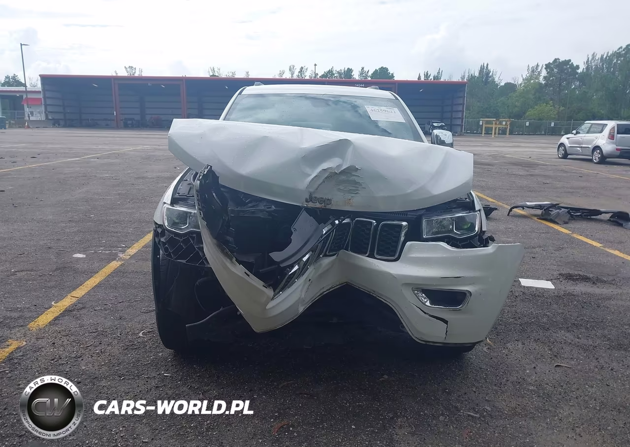 2019 Jeep Grand Cherokee Limited 4X2 VIN:1C4RJEBG6KC656071 - 13