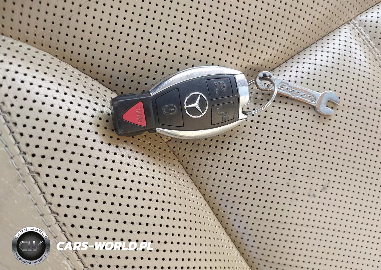 2011 Mercedes-Benz Gl 550 4Matic VIN:4JGBF8GE2BA671864 - 11