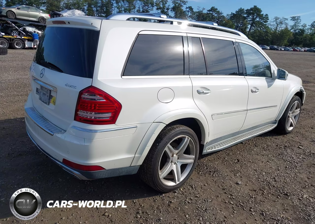 2011 Mercedes-Benz Gl 550 4Matic VIN:4JGBF8GE2BA671864 - 4