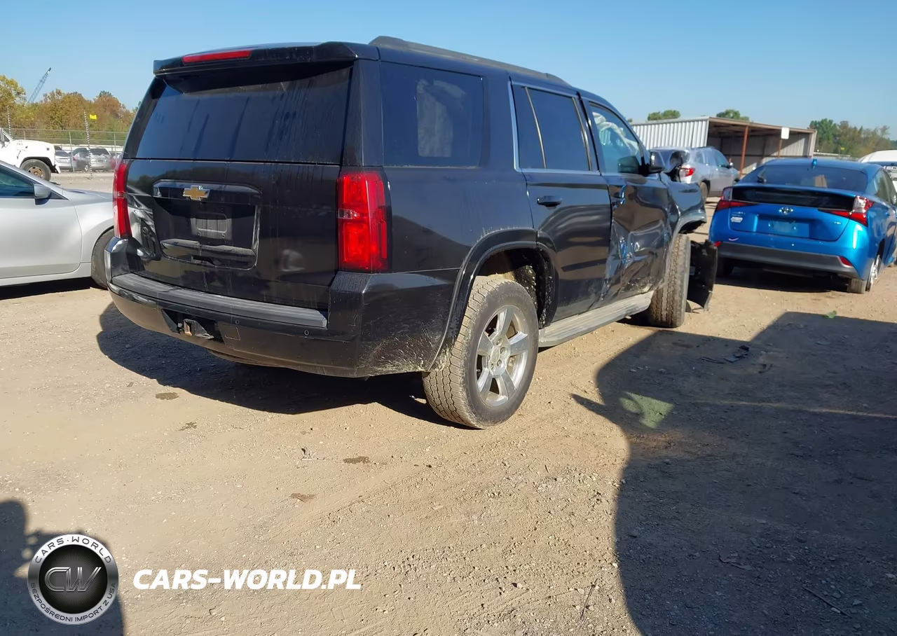 2015 Chevrolet Tahoe Lt VIN:1GNSKBKC6FR238985 - 4
