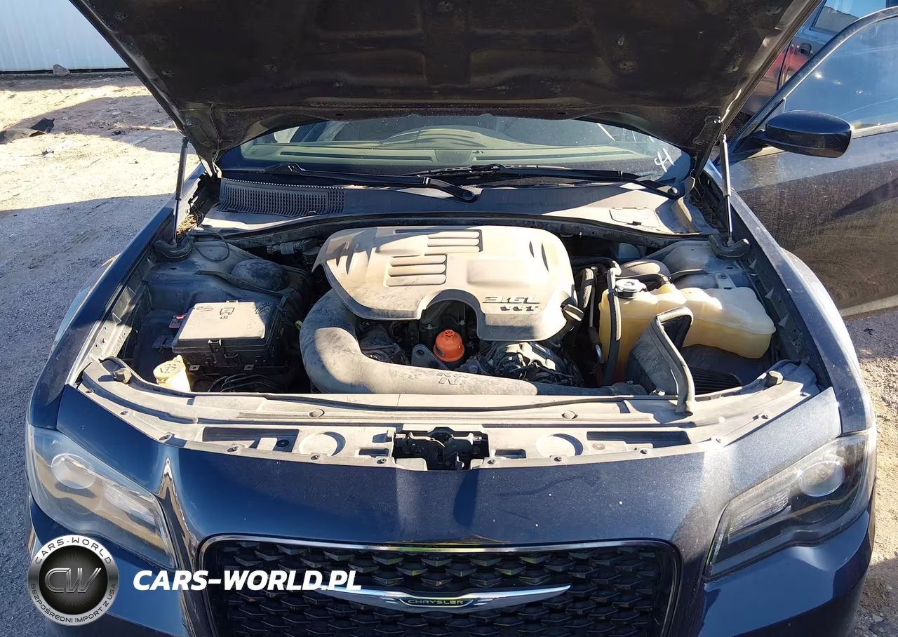 2016 Chrysler 300 300S VIN:2C3CCABG1GH287220 - 10
