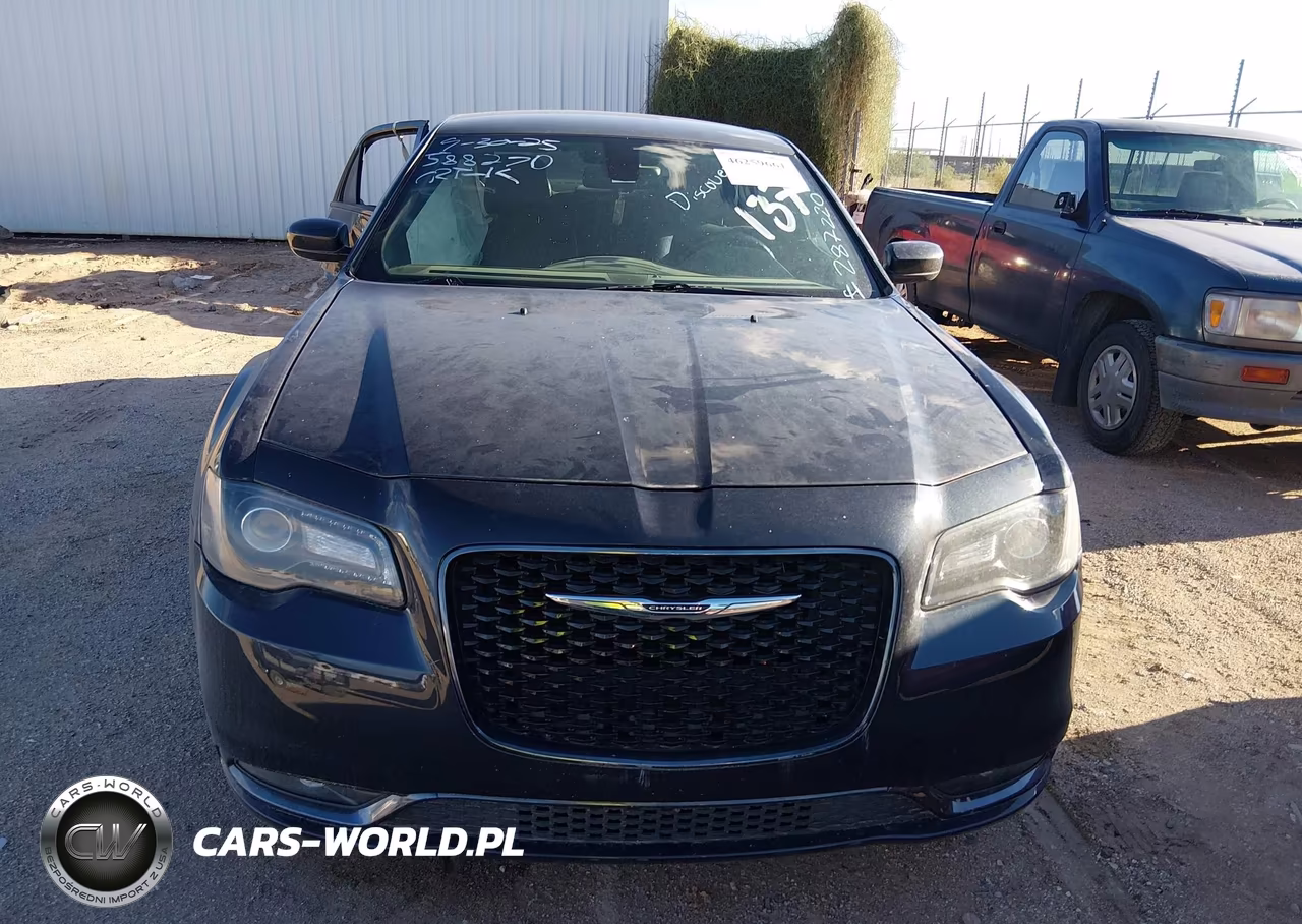 2016 Chrysler 300 300S VIN:2C3CCABG1GH287220 - 12