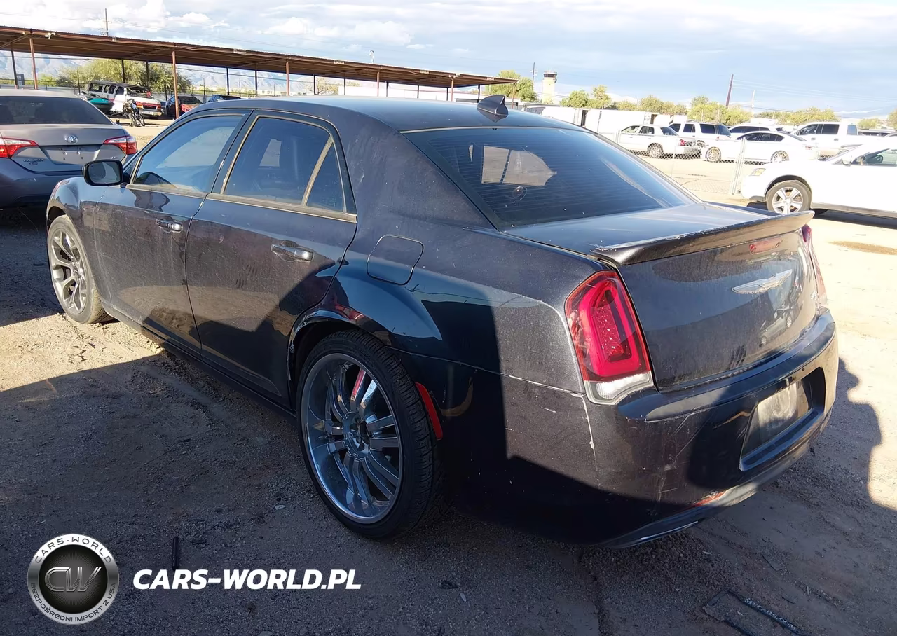 2016 Chrysler 300 300S VIN:2C3CCABG1GH287220 - 3