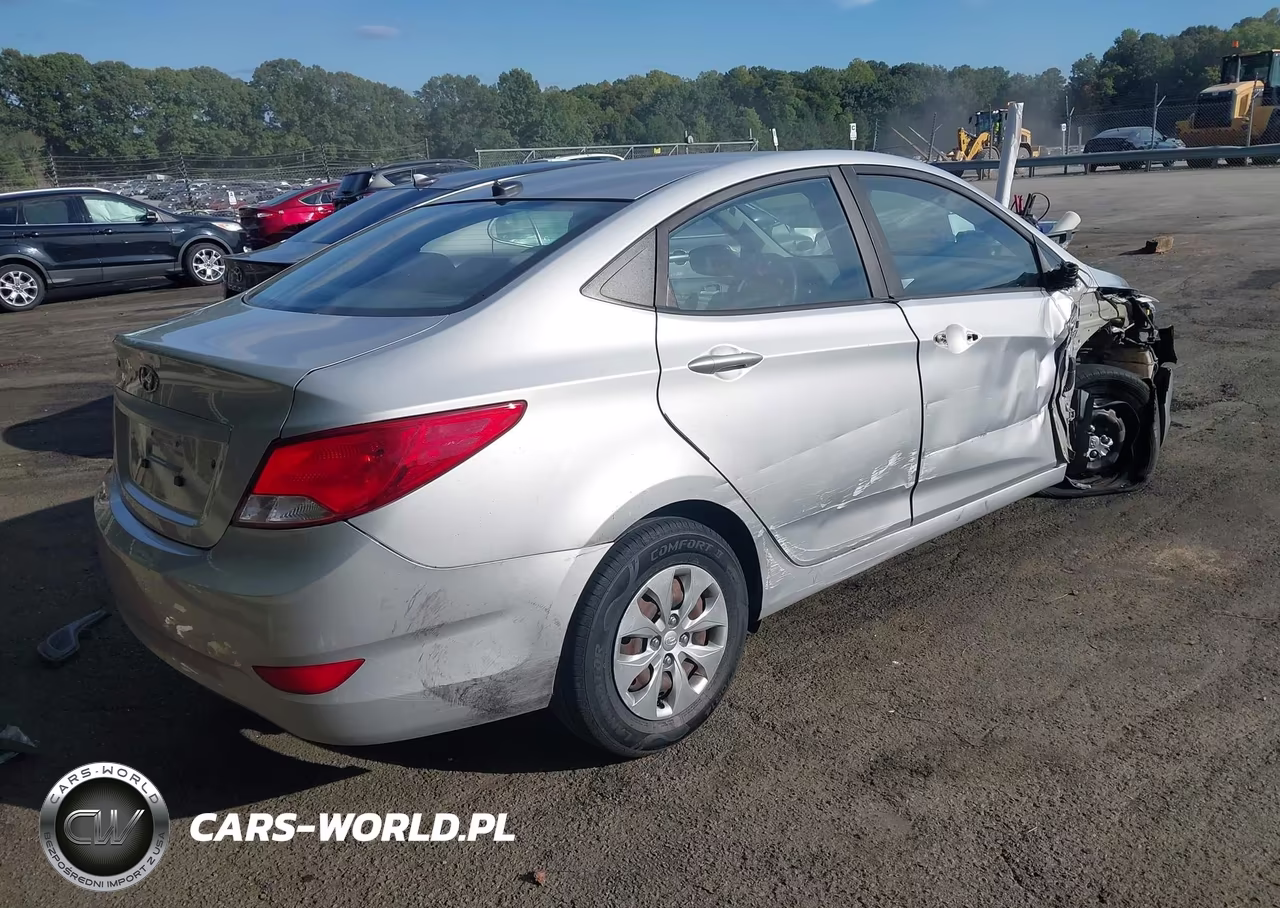 2017 Hyundai Accent Se VIN:KMHCT4AE9HU219707 - 4