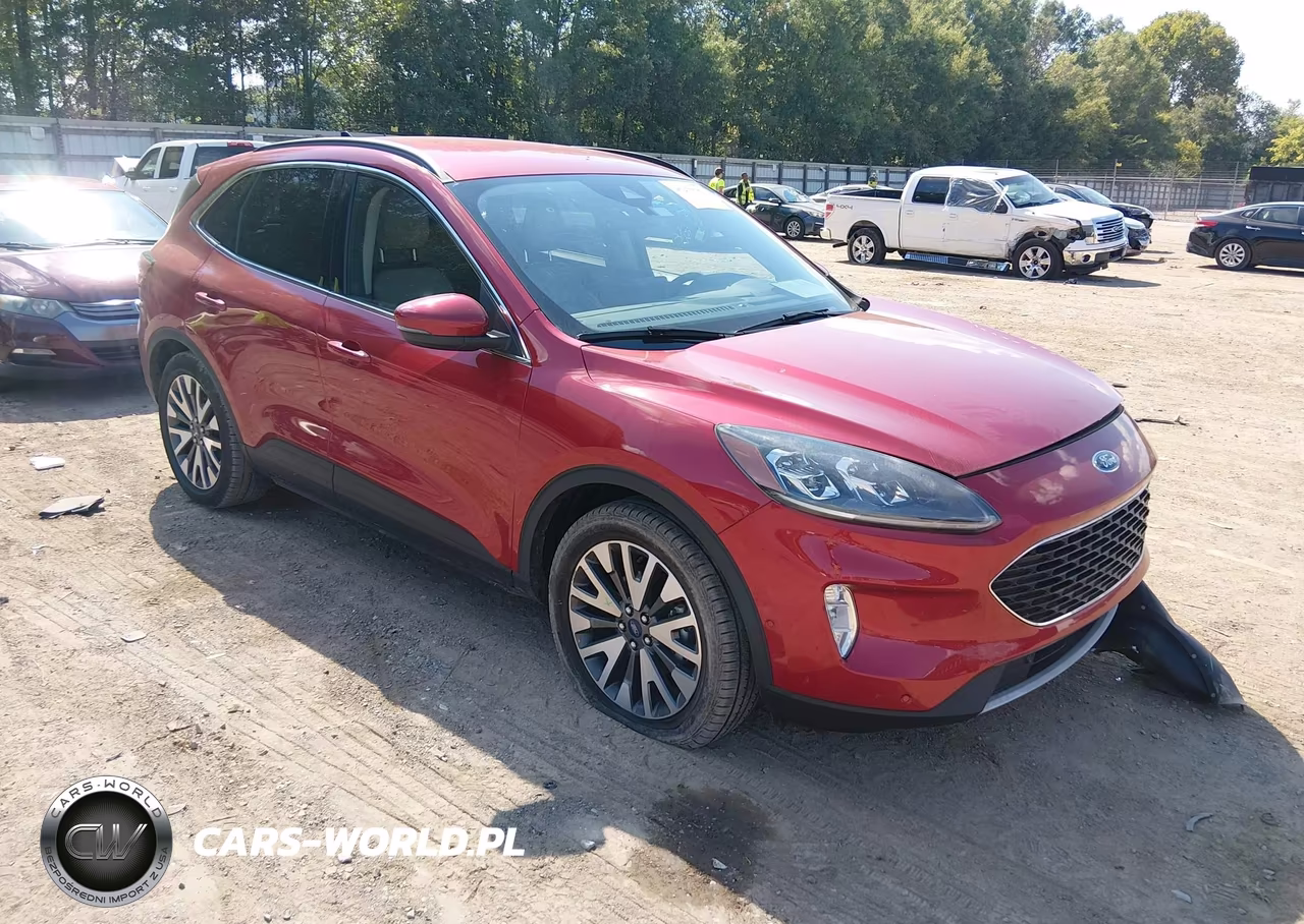 2020 Ford Escape Titanium Hybrid