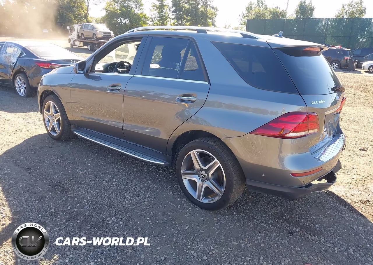 2019 Mercedes-Benz Gle 400 4Matic VIN:4JGDA5GB3KB210484 - 3