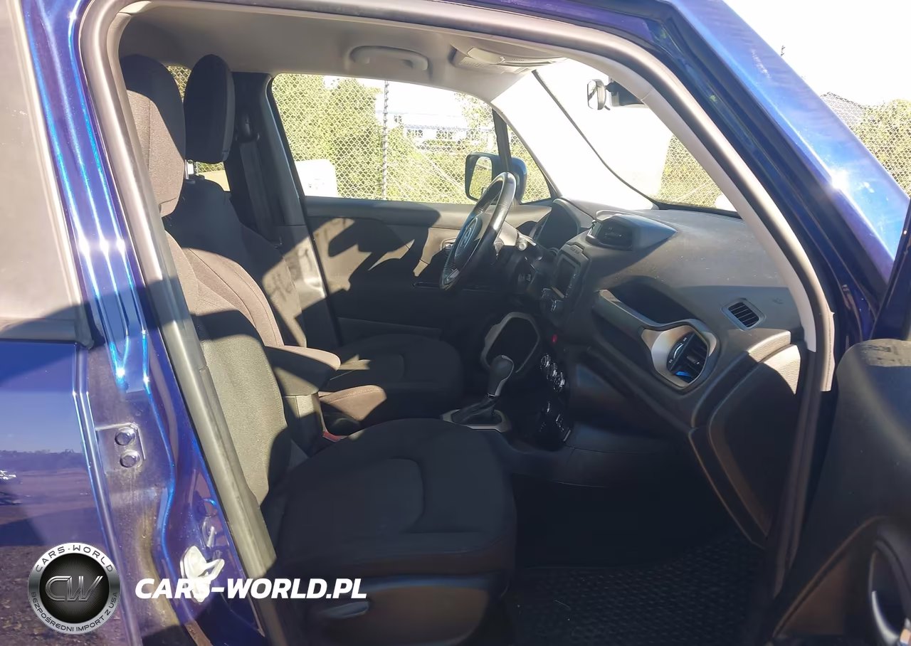 2017 Jeep Renegade Latitude VIN:ZACCJBBB1HPG51793 - 5