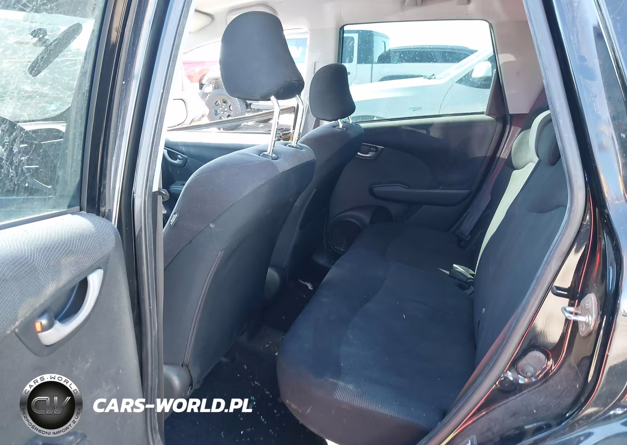 2010 Honda Fit Sport VIN:JHMGE8H49AC038797 - 8