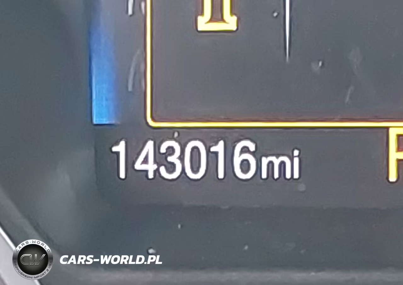 2017 Ford Focus Se VIN:1FADP3K2XHL215561 - 15