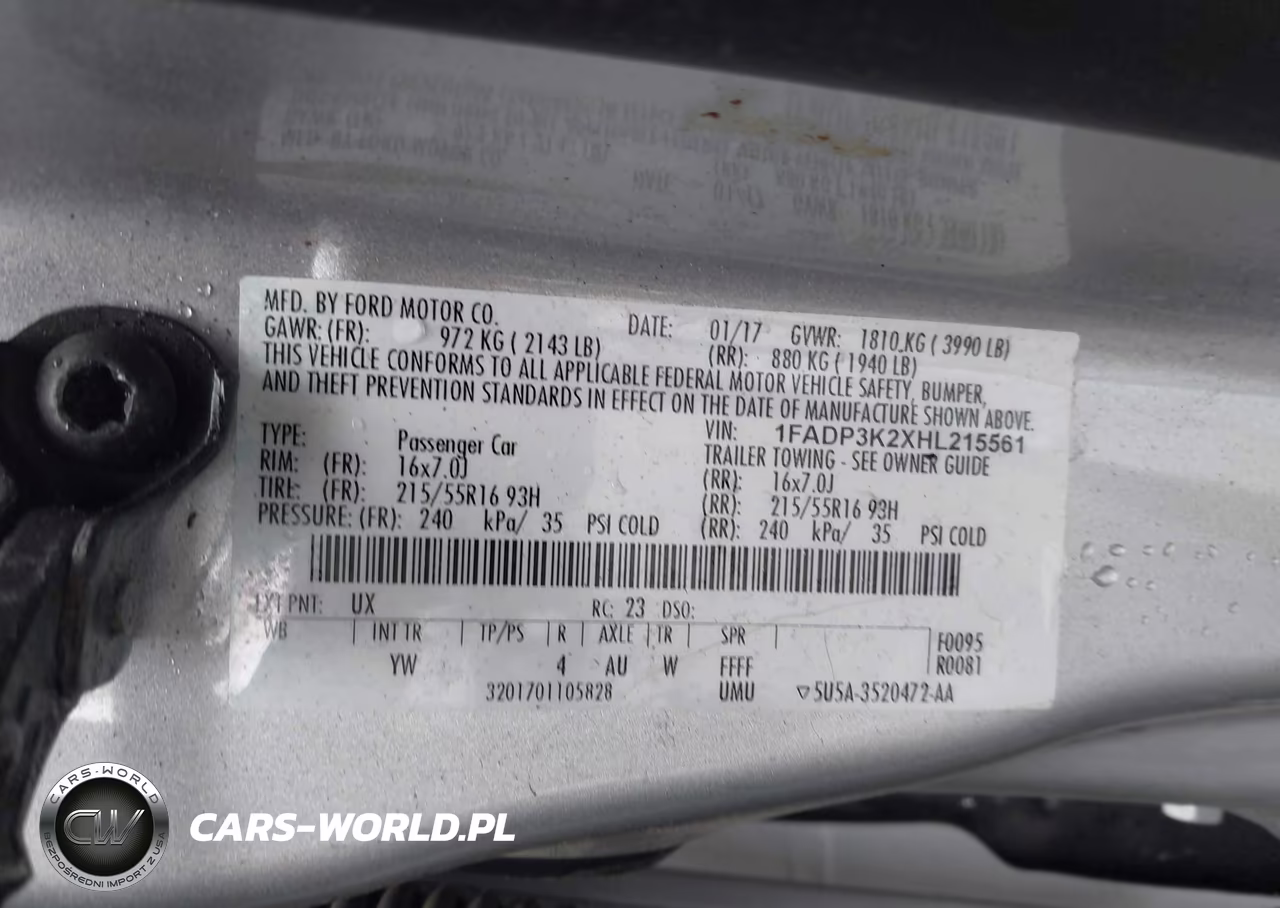 2017 Ford Focus Se VIN:1FADP3K2XHL215561 - 9
