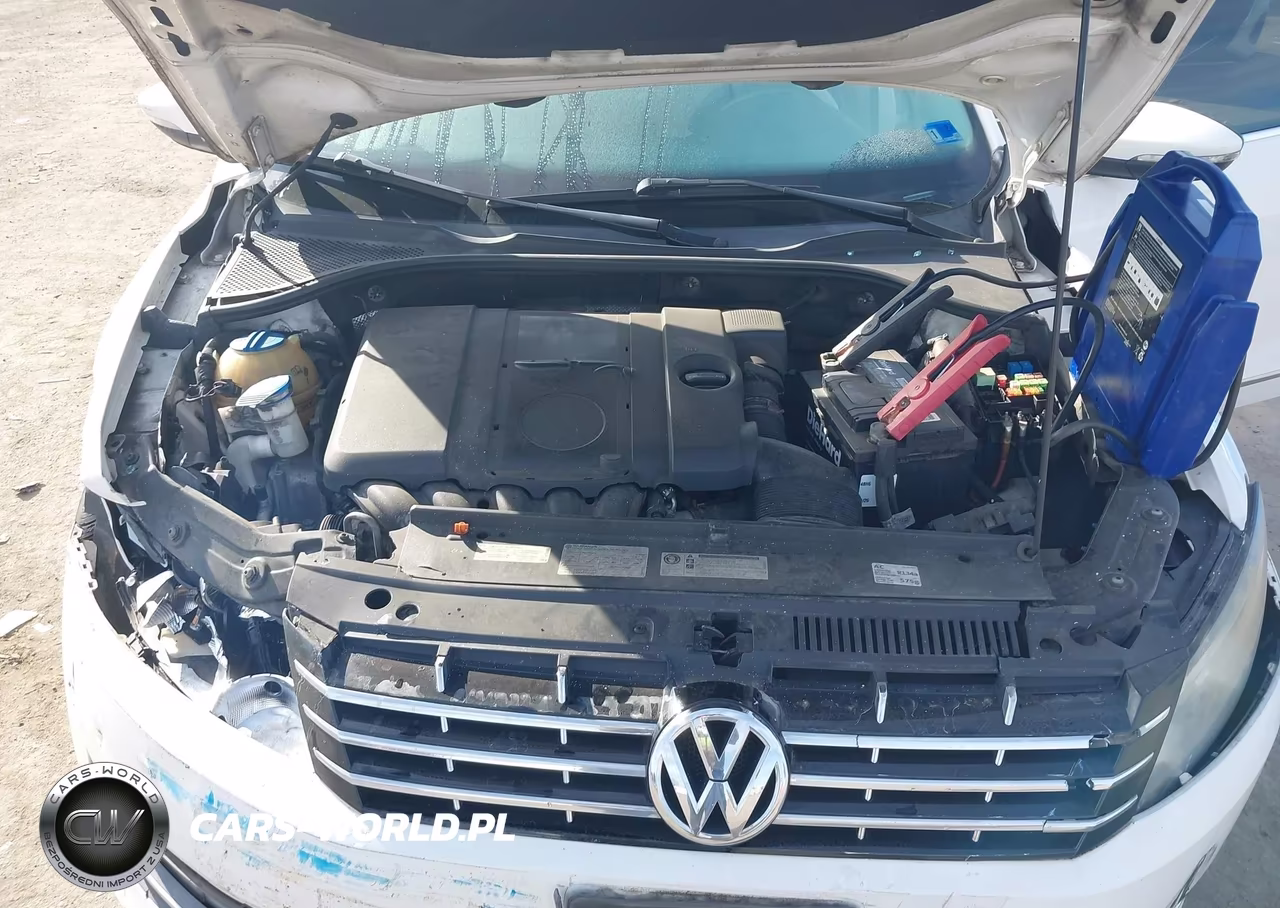 2012 Volkswagen Passat 2.5L Sel Premium VIN:1VWCH7A35CC021756 - 10