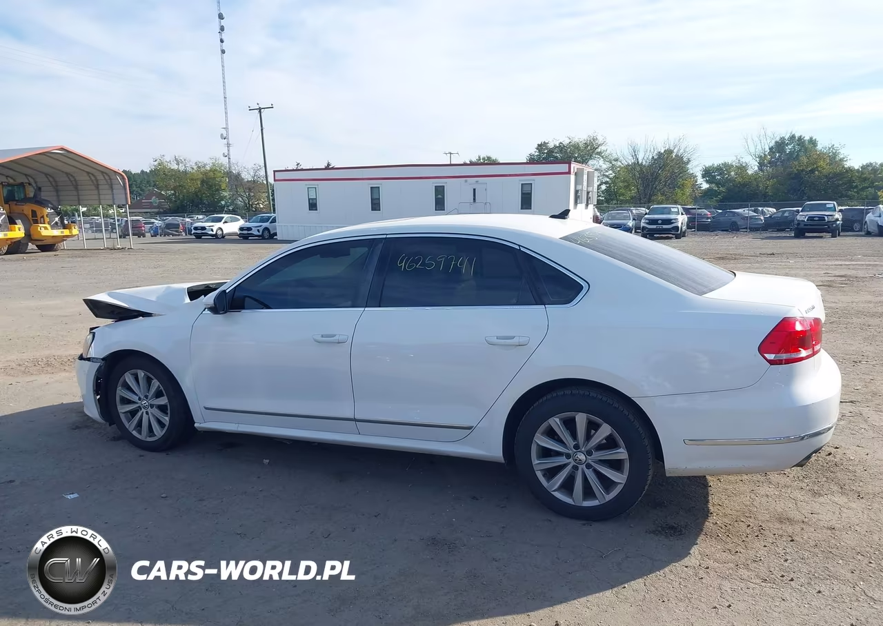 2012 Volkswagen Passat 2.5L Sel Premium VIN:1VWCH7A35CC021756 - 14