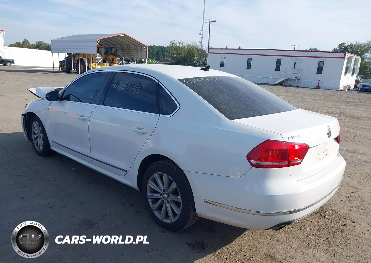 2012 Volkswagen Passat 2.5L Sel Premium VIN:1VWCH7A35CC021756 - 3