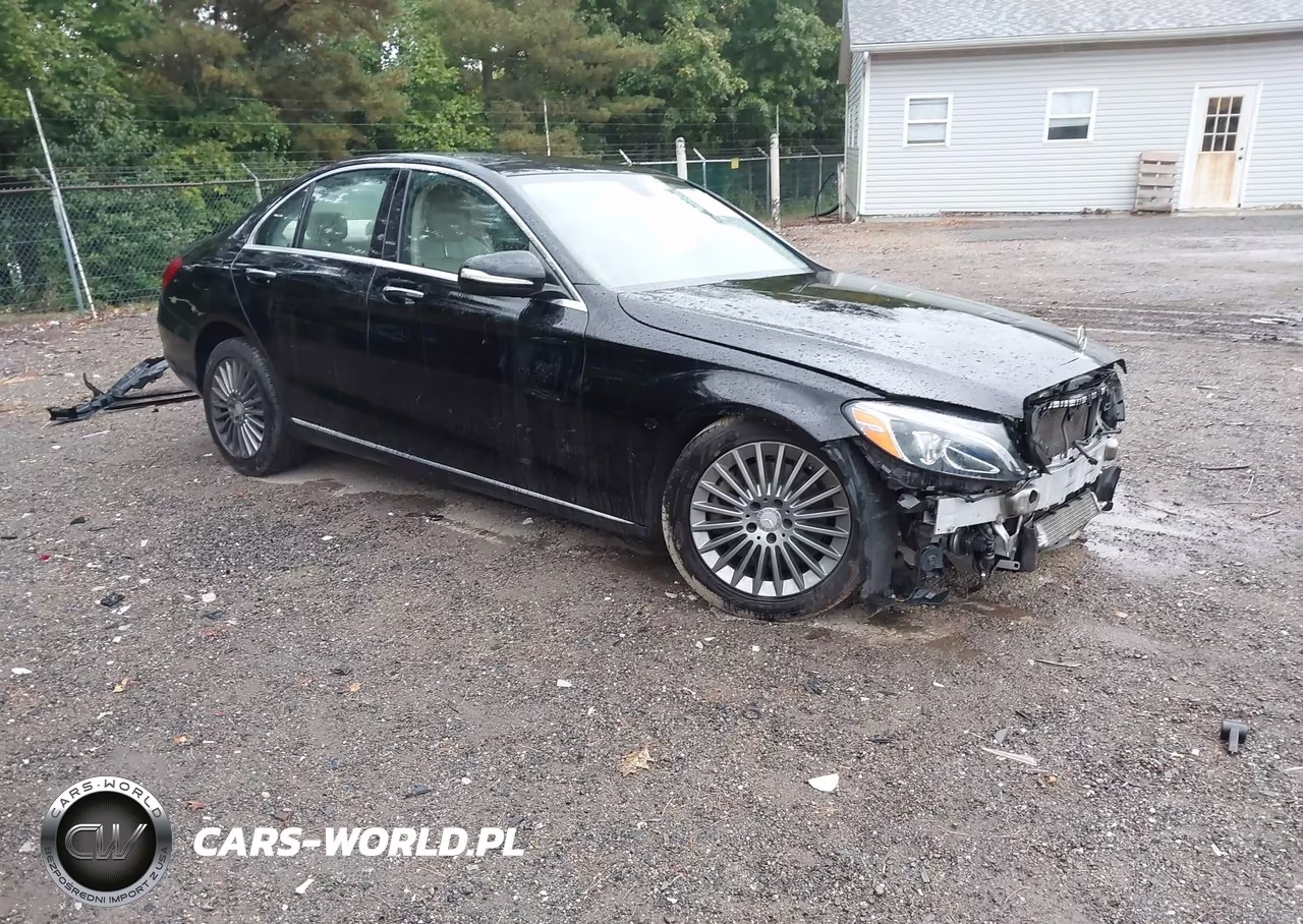 2015 Mercedes-Benz C-Class C 300 Luxury