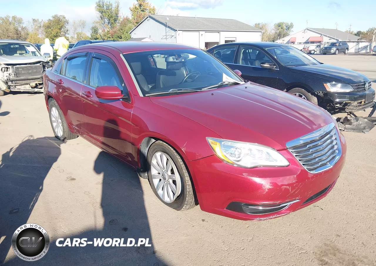 2013 Chrysler 200 Touring
