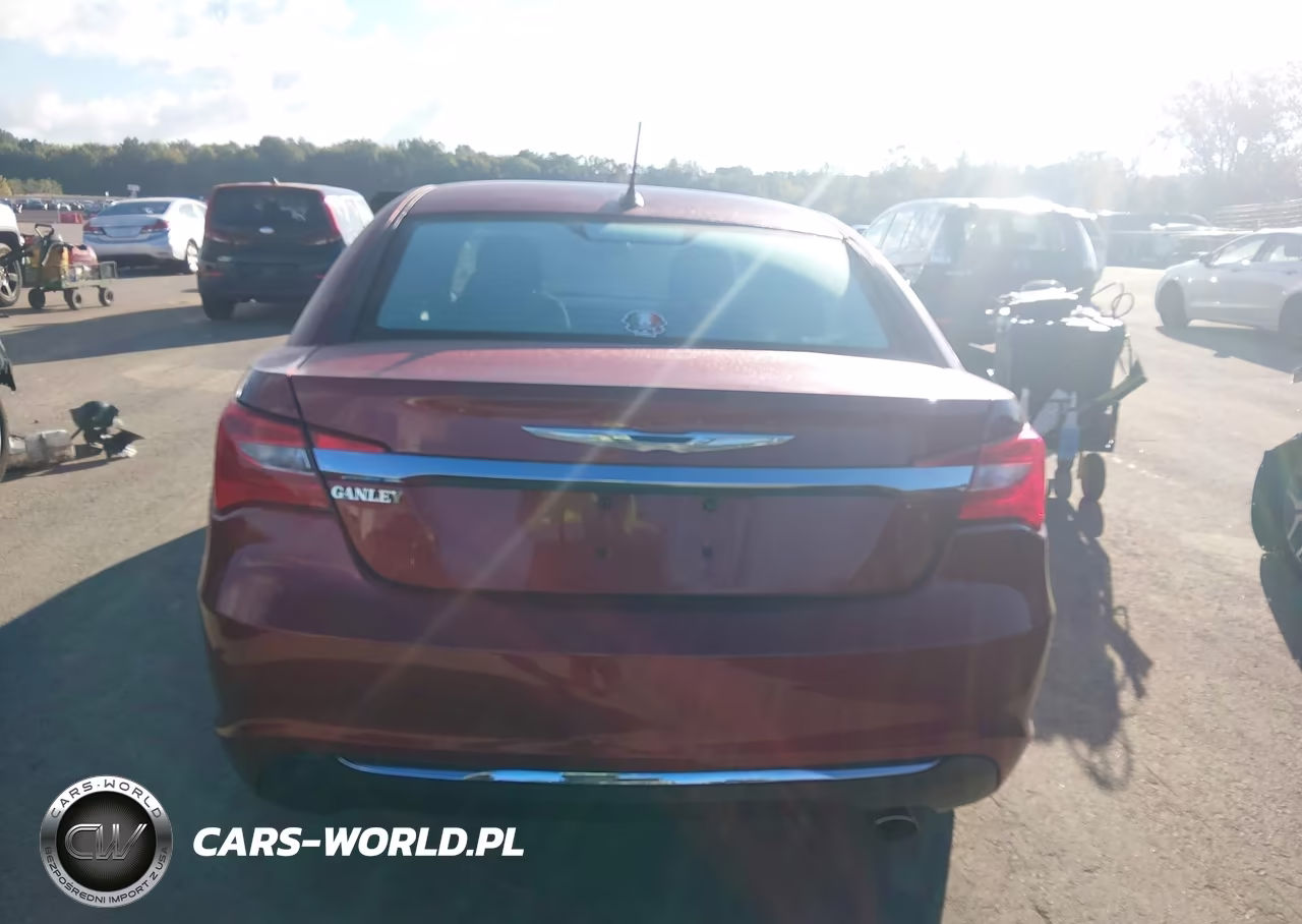 2013 Chrysler 200 Touring VIN:1C3CCBBB8DN699874 - 16