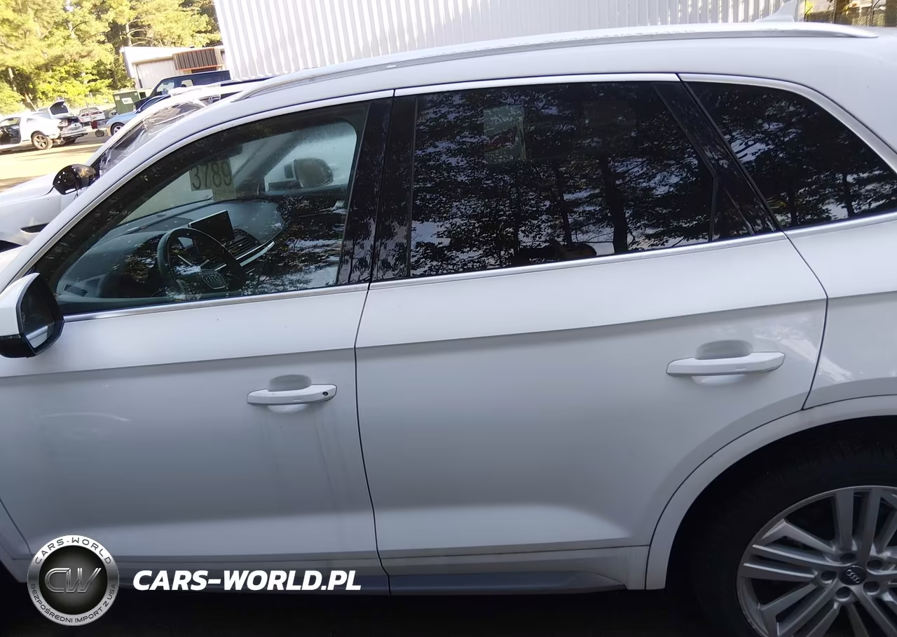 2018 Audi Q5 2.0T Premium-2.0T Tech Premium VIN:WA1BNAFY2J2109685 - 14