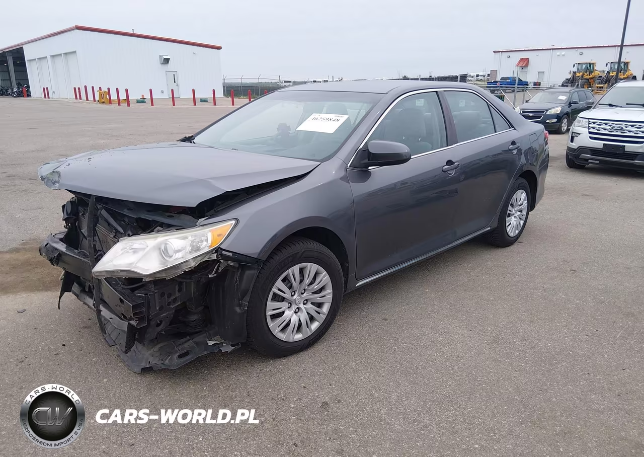 2014 Toyota Camry Le VIN:4T4BF1FK3ER349547 - 2