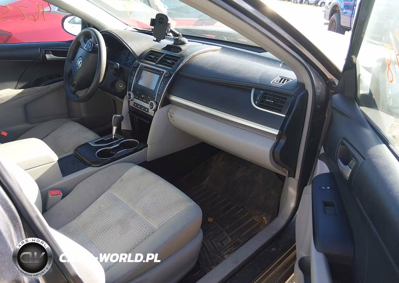 2014 Toyota Camry Le VIN:4T4BF1FK3ER349547 - 5