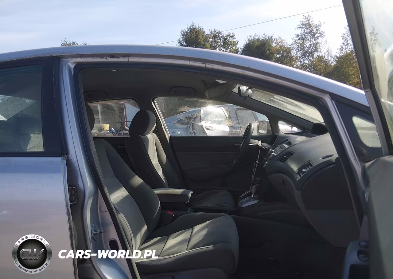 2009 Honda Civic Lx VIN:2HGFA16599H541302 - 5