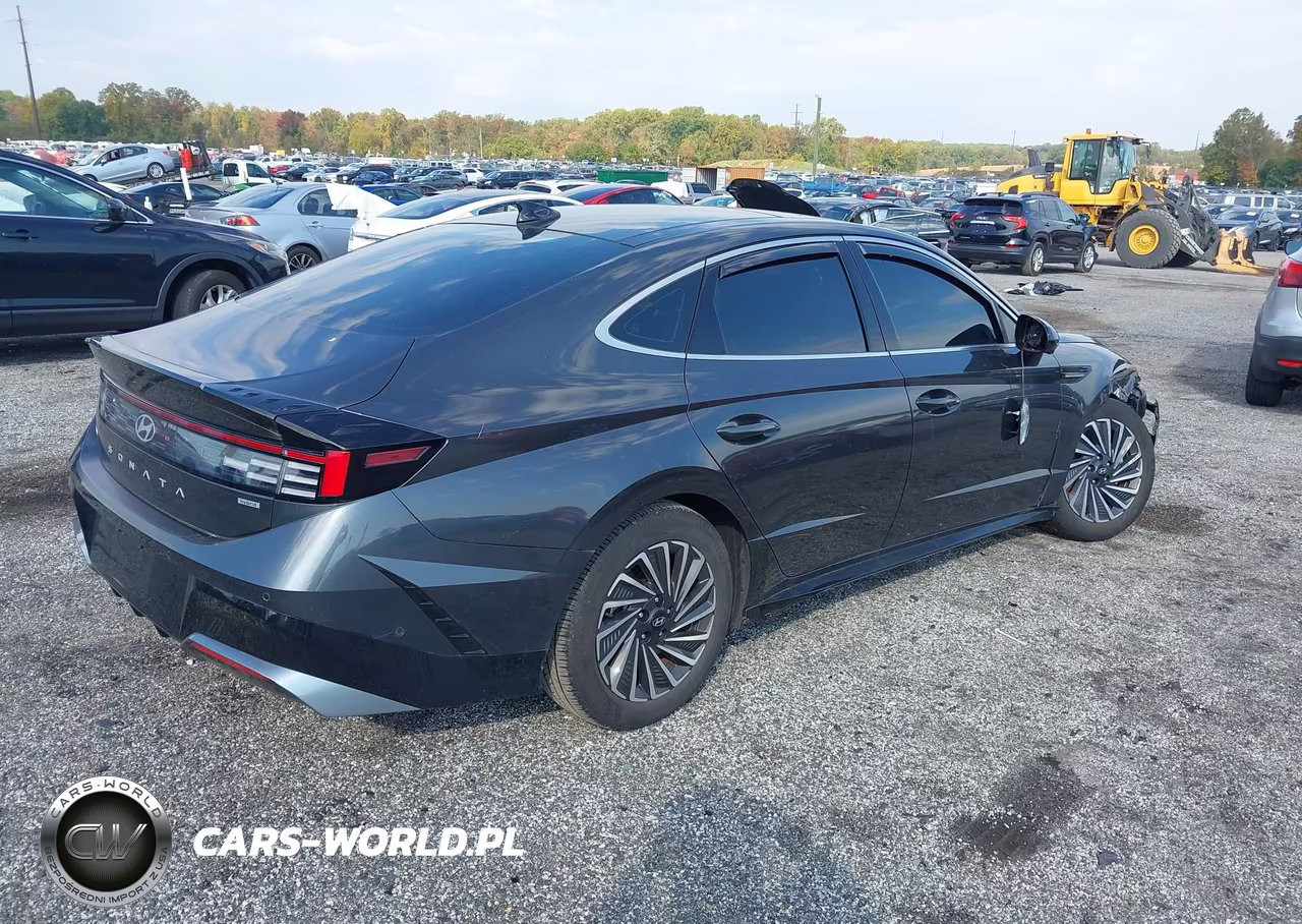 2024 Hyundai Sonata Hybrid Limited VIN:KMHL54JJ4RA089488 - 4