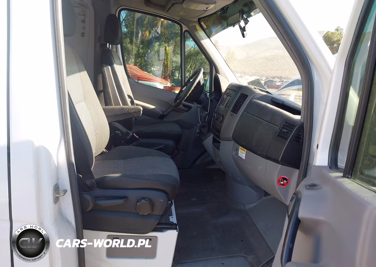 2013 Mercedes-Benz Sprinter 2500 High Roof VIN:WD3PE8CC6D5730728 - 5