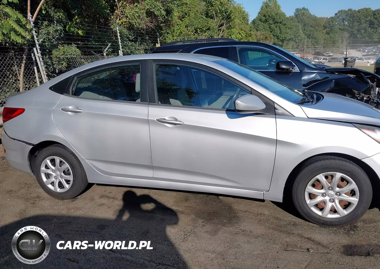 2014 Hyundai Accent Gls VIN:KMHCT4AE9EU640094 - 13