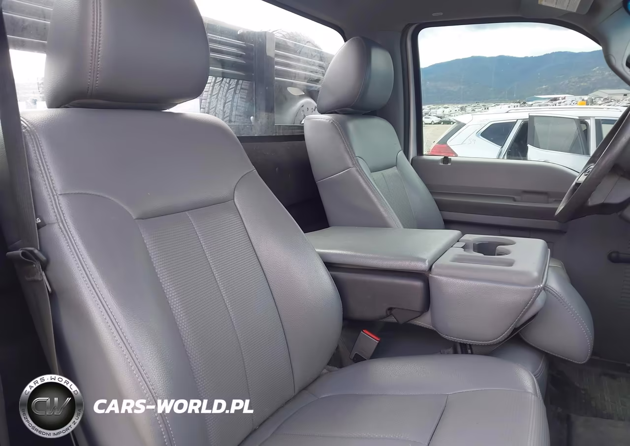 2015 Ford F-350 Chassis Xl VIN:1FDRF3H65FEA14788 - 8