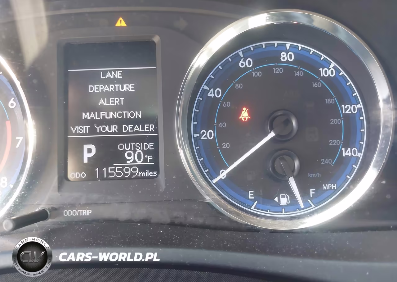 2018 Toyota Corolla Le VIN:5YFBURHE2JP829354 - 7