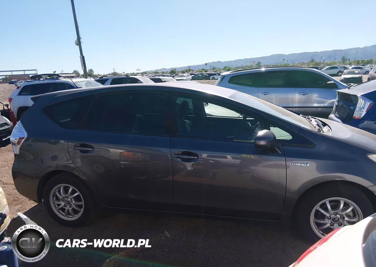 2014 Toyota Prius V Three VIN:JTDZN3EU5E3355497 - 13