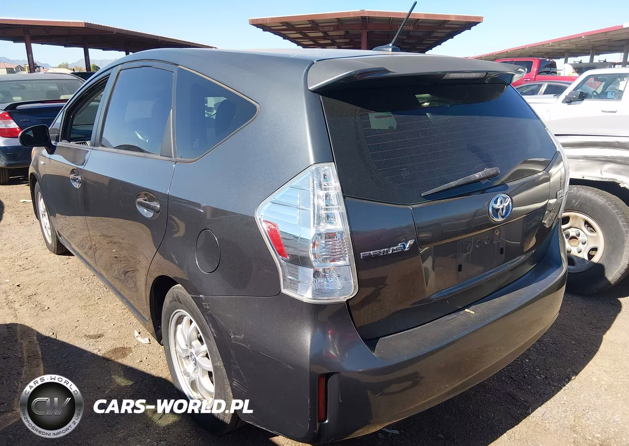2014 Toyota Prius V Three VIN:JTDZN3EU5E3355497 - 3
